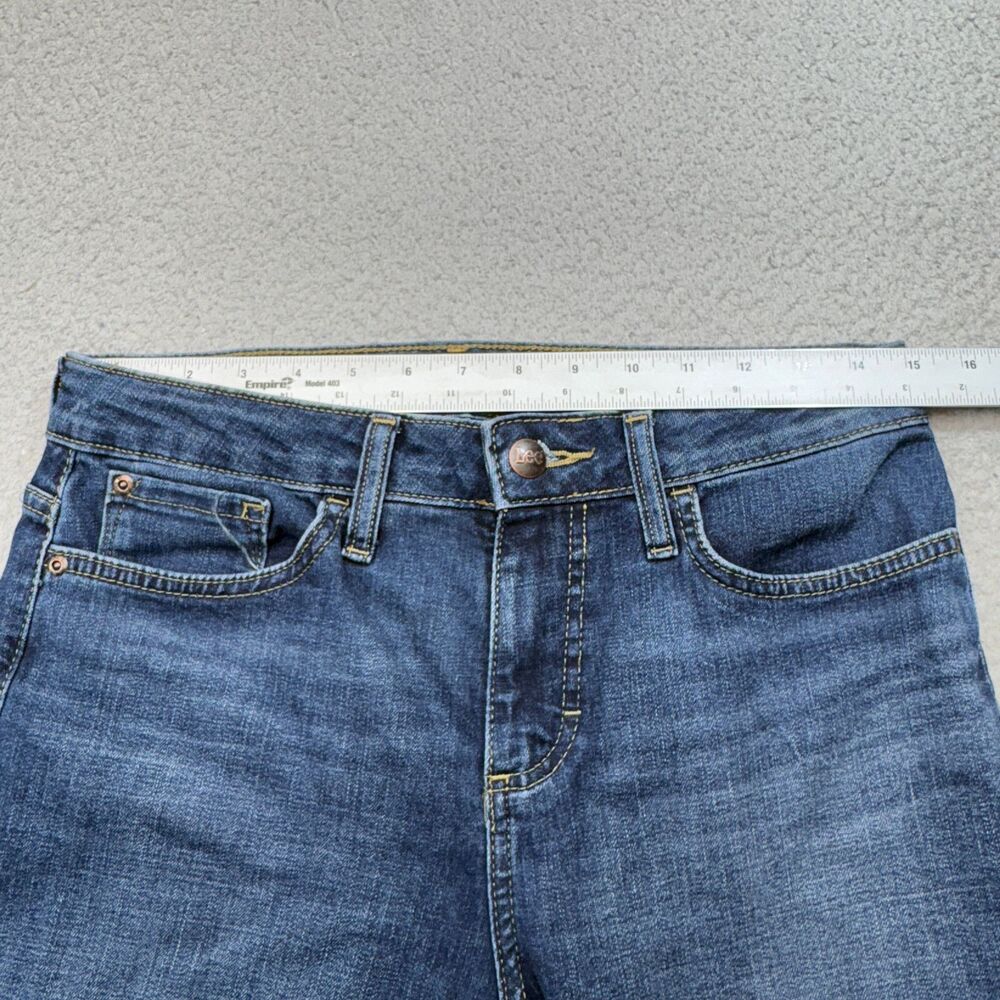 Lee Jeans Womens 30x22 Blue Capri Crop Straight Stretch Relaxed Fit Denim USA 8M - Picture 6 of 14